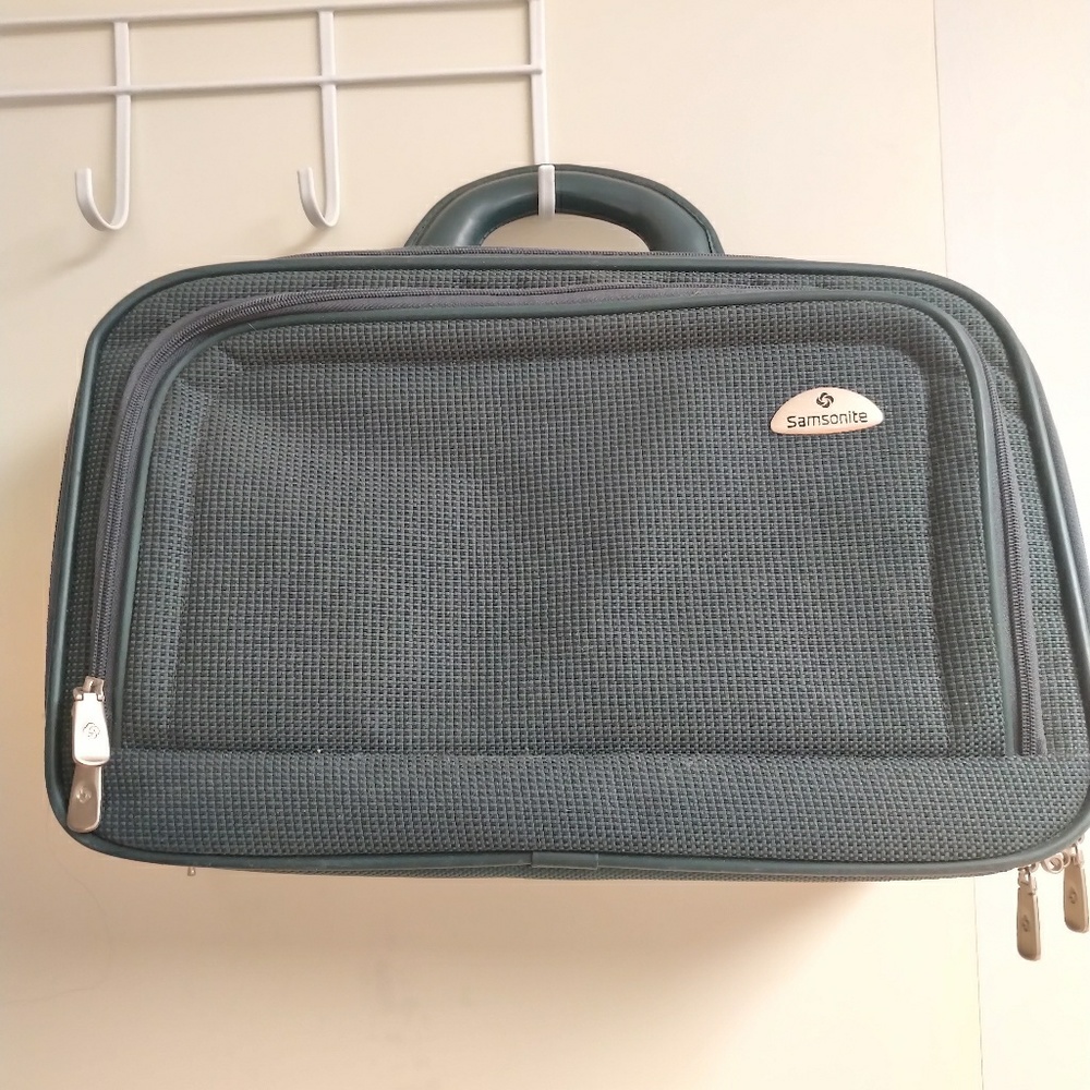 Retro Samsonite Carry On